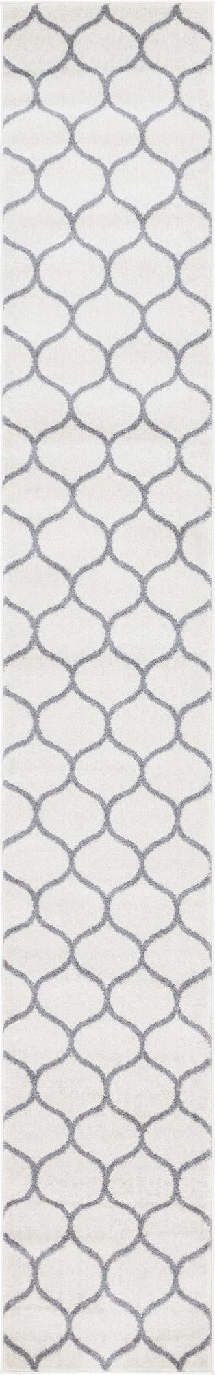 2' x 13' Trellis Frieze Runner Rug