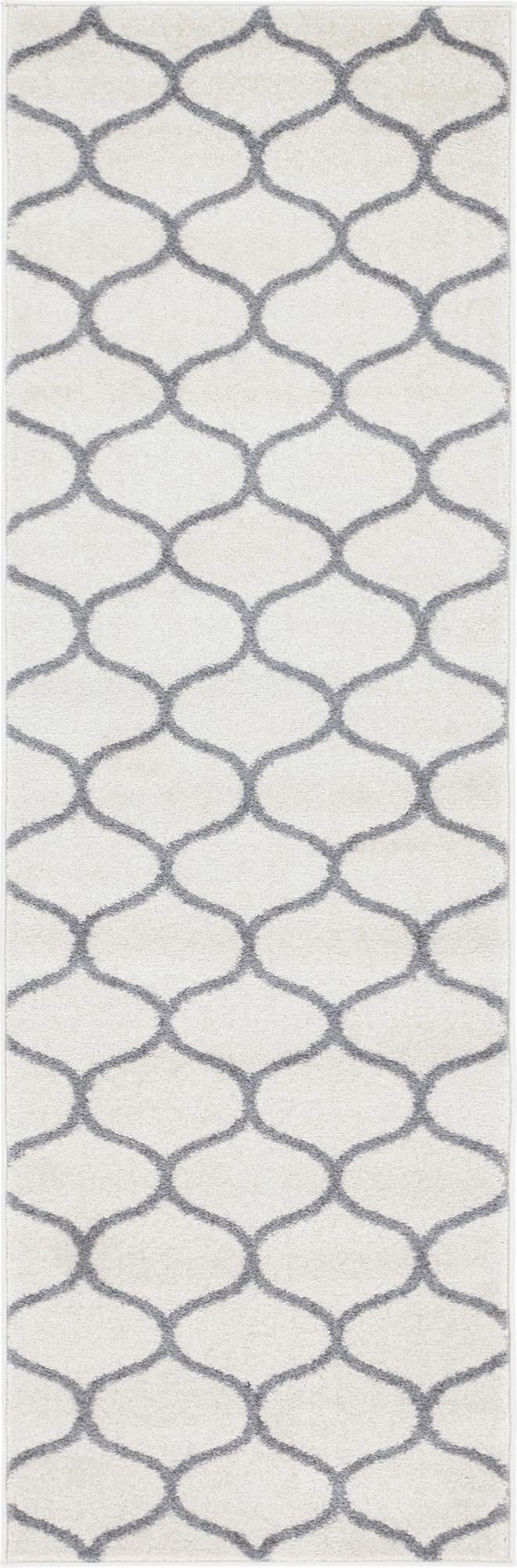 2' x 6' Trellis Frieze Runner Rug