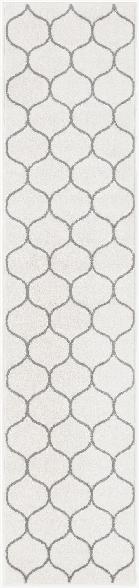 2' x 8' 8 Trellis Frieze Runner Rug