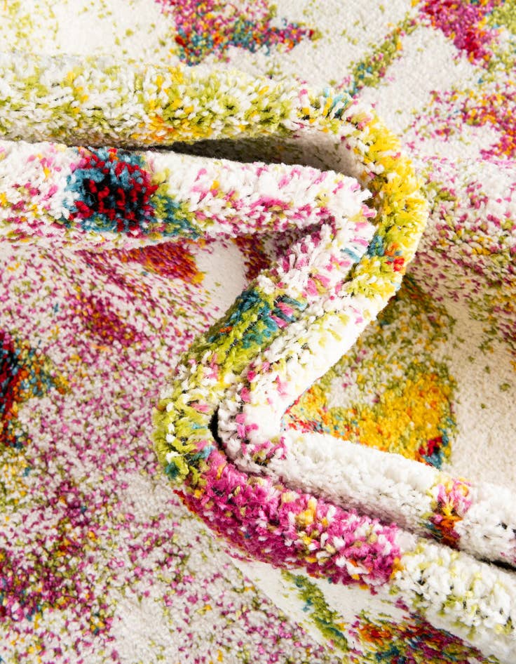 Detail image of 2' x 8' Tuscany Runner Rug