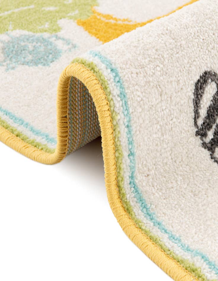 Detail image of 2' 2 x 6' Animals Whimsy Kids Runner Rug