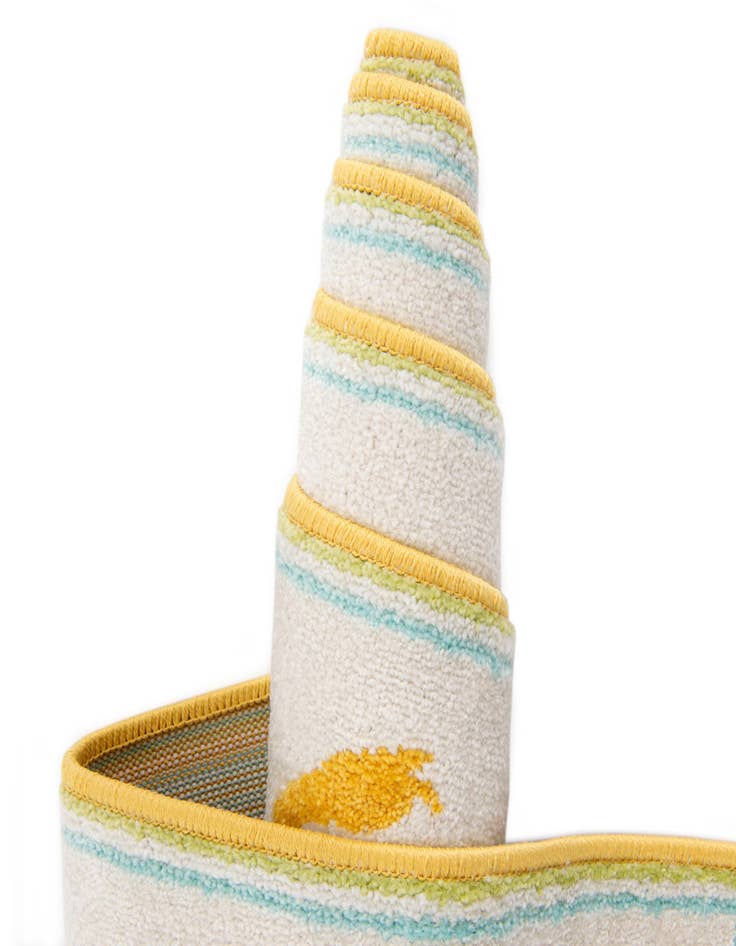 Detail image of 2' 2 x 6' Animals Whimsy Kids Runner Rug