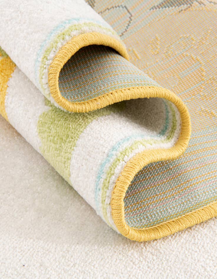 Detail image of 2' 2 x 6' Animals Whimsy Kids Runner Rug