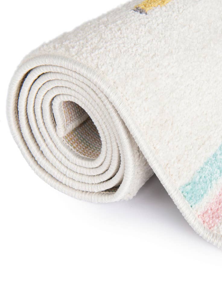 Detail image of 2' 2 x 3' 11 Animals Whimsy Kids Runner Rug