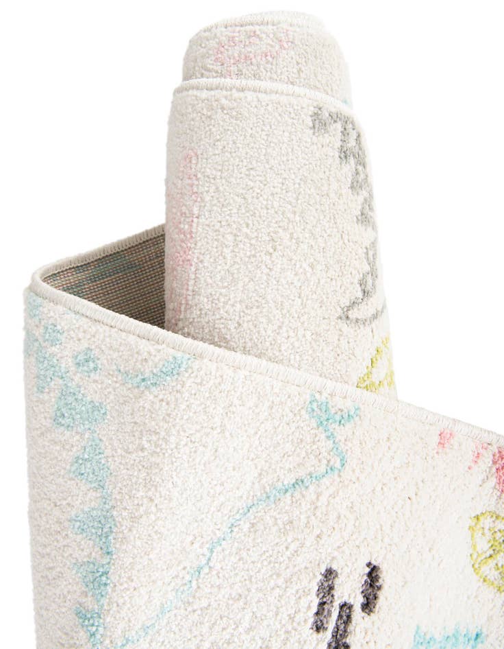 Detailfoto van 65cm x 120cm Dinosaur Whimsy Kids Loper Vloerkleed
