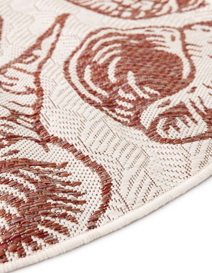 5' 3 x 5' 3 Easy-Clean Coastal Indoor / Outdoor Round Rug
