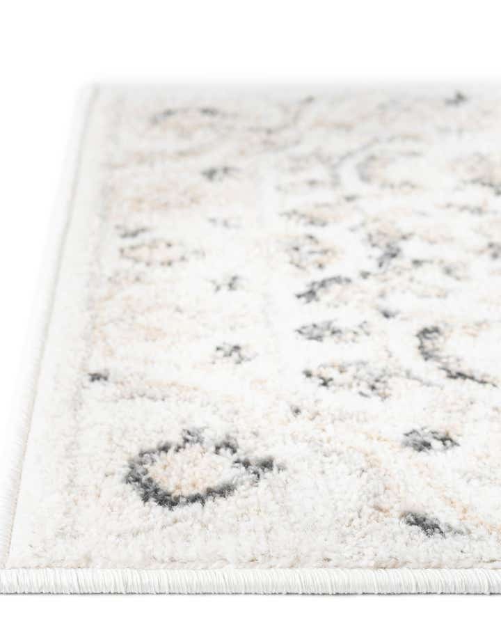 4' x 4' Aurelia Square Rug