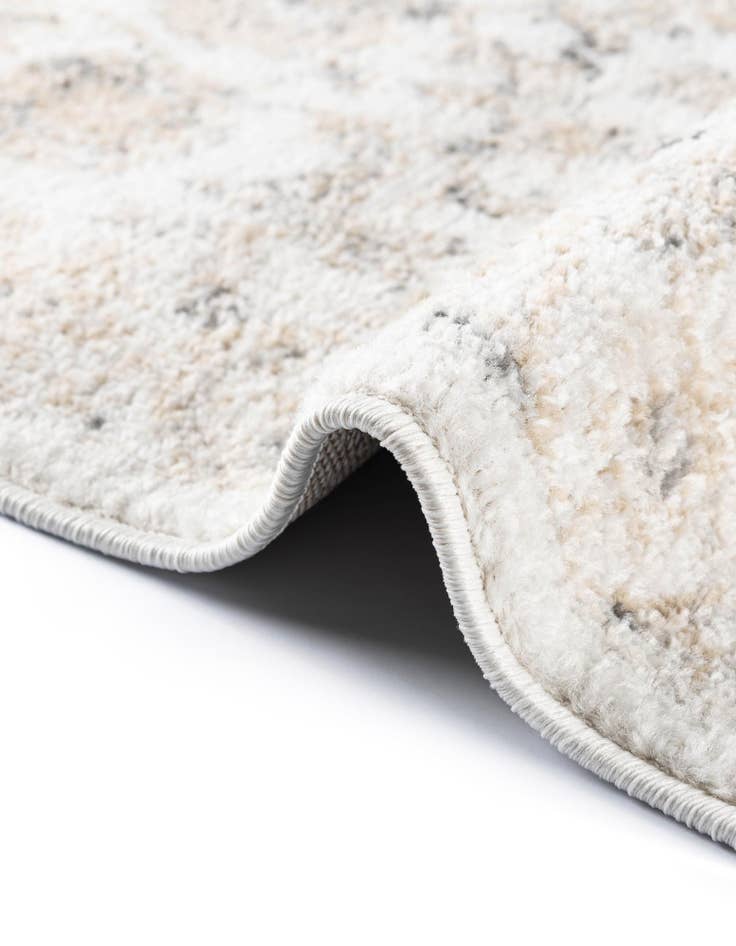 Detail image of 4' x 4' Aurelia Square Rug