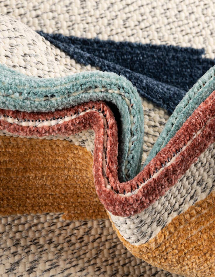 Detail image of 5' 3 x 5' 3 Easy-Clean Belize Indoor / Outdoor Square Rug
