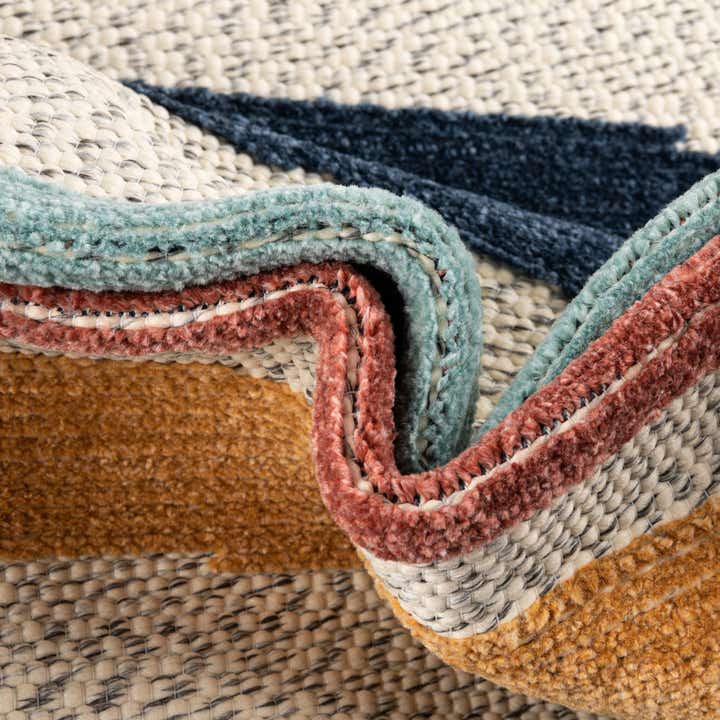 5' 3 x 5' 3 Easy-Clean Belize Indoor / Outdoor Square Rug