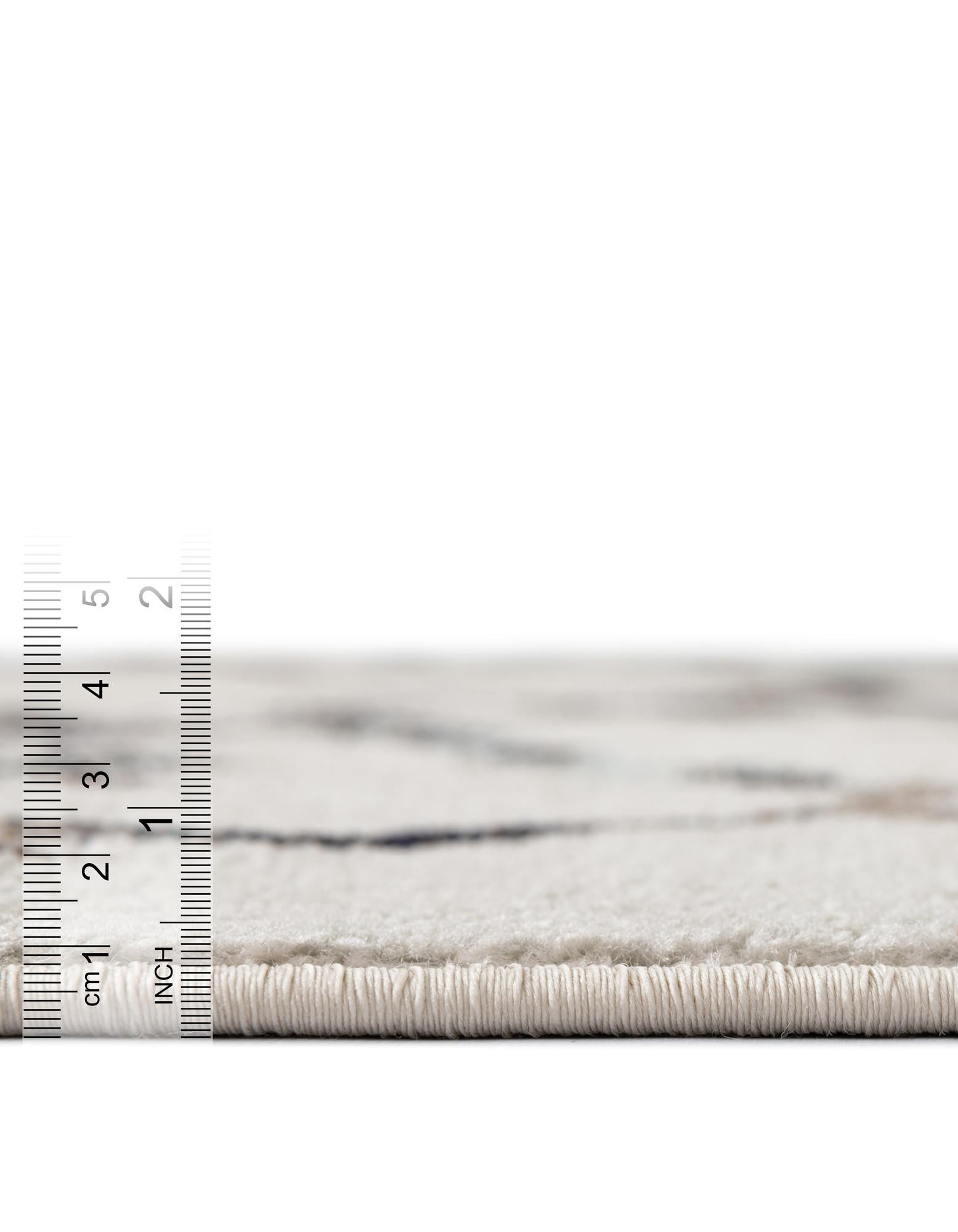 7' 10 x 7' 10 Carrington Square Rug