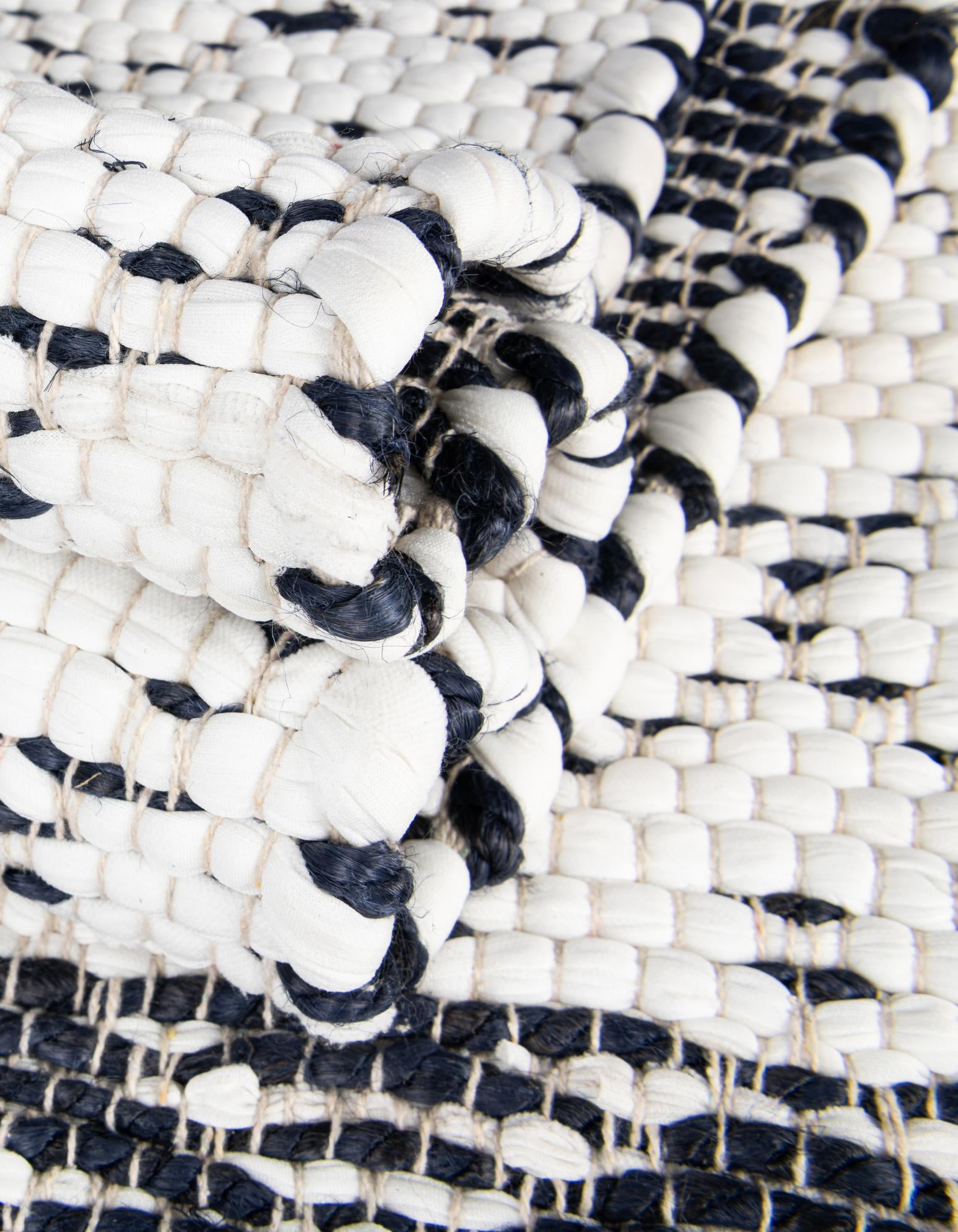 10' x 10' Hand Woven Chindi Trellis Square Rug