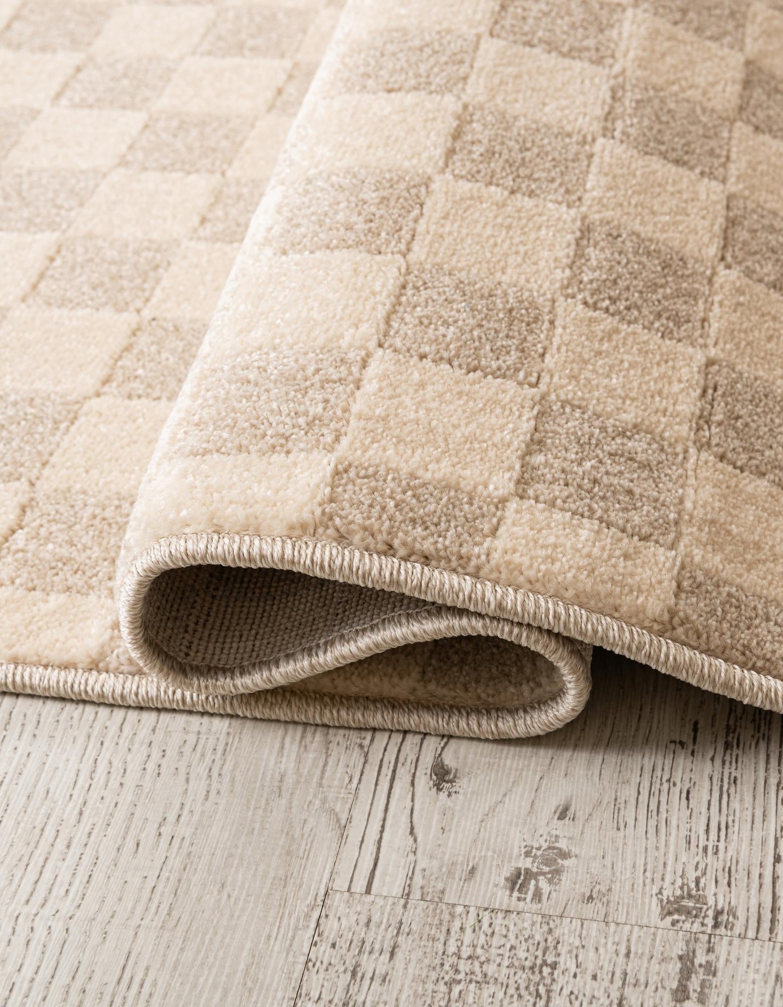 8' x 8' Contour Square Rug