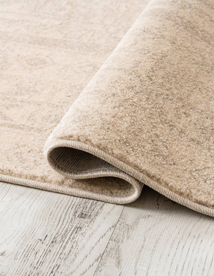 Detail image of 8' x 8' Contour Square Rug