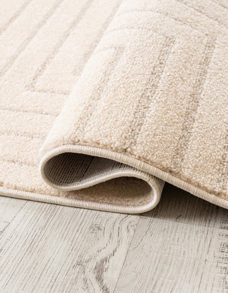 Detail image of 8' x 8' Contour Square Rug