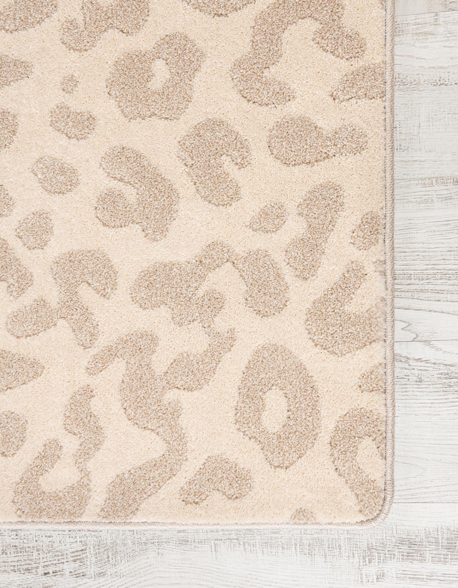 8' x 8' Contour Square Rug