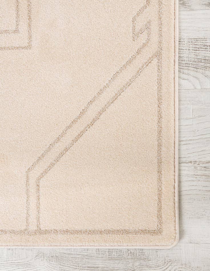 Detail image of 8' x 8' Contour Square Rug