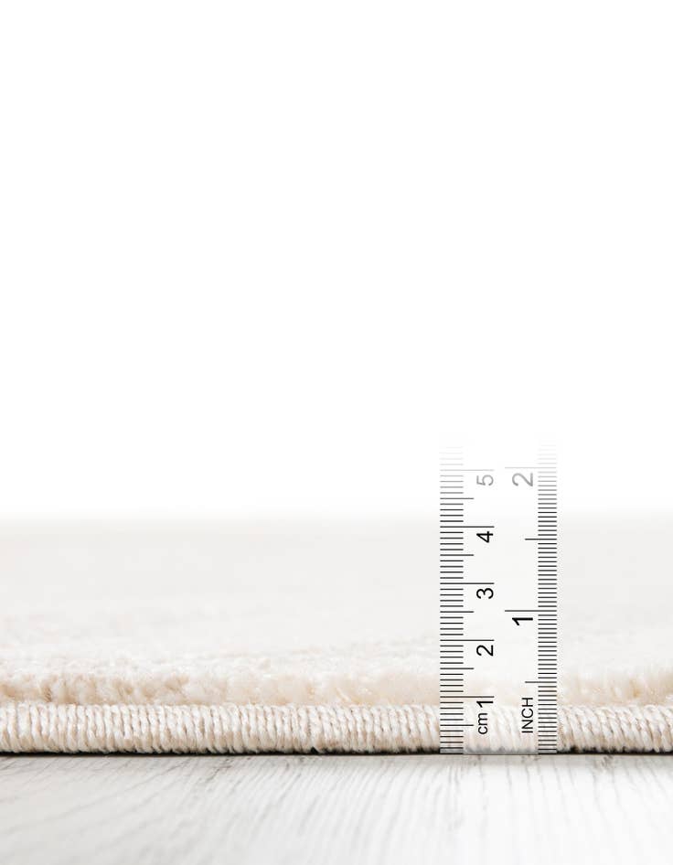 Detail image of 8' x 8' Contour Square Rug