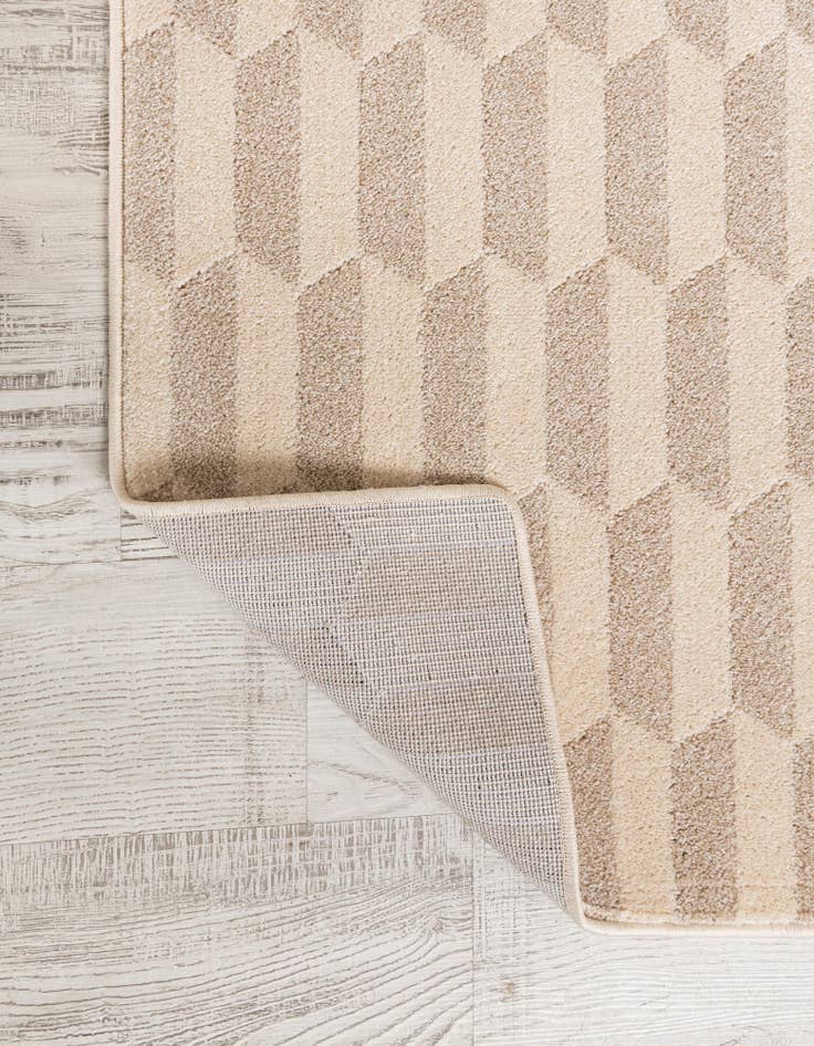 Detail image of 8' x 8' Contour Square Rug