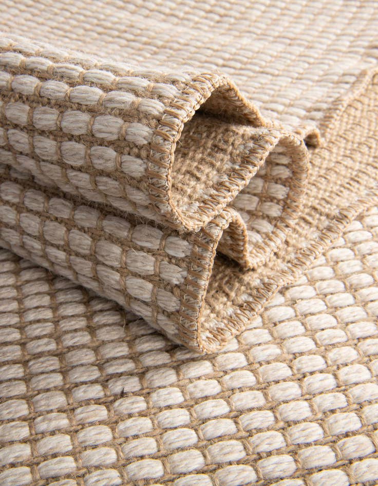 Detail image of 10' 6 x 10' 6 Cottage Farm Square Rug