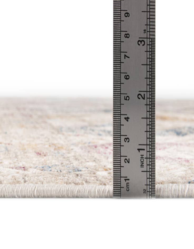 Detail image of 7' 10 x 7' 10 Deepa Square Rug