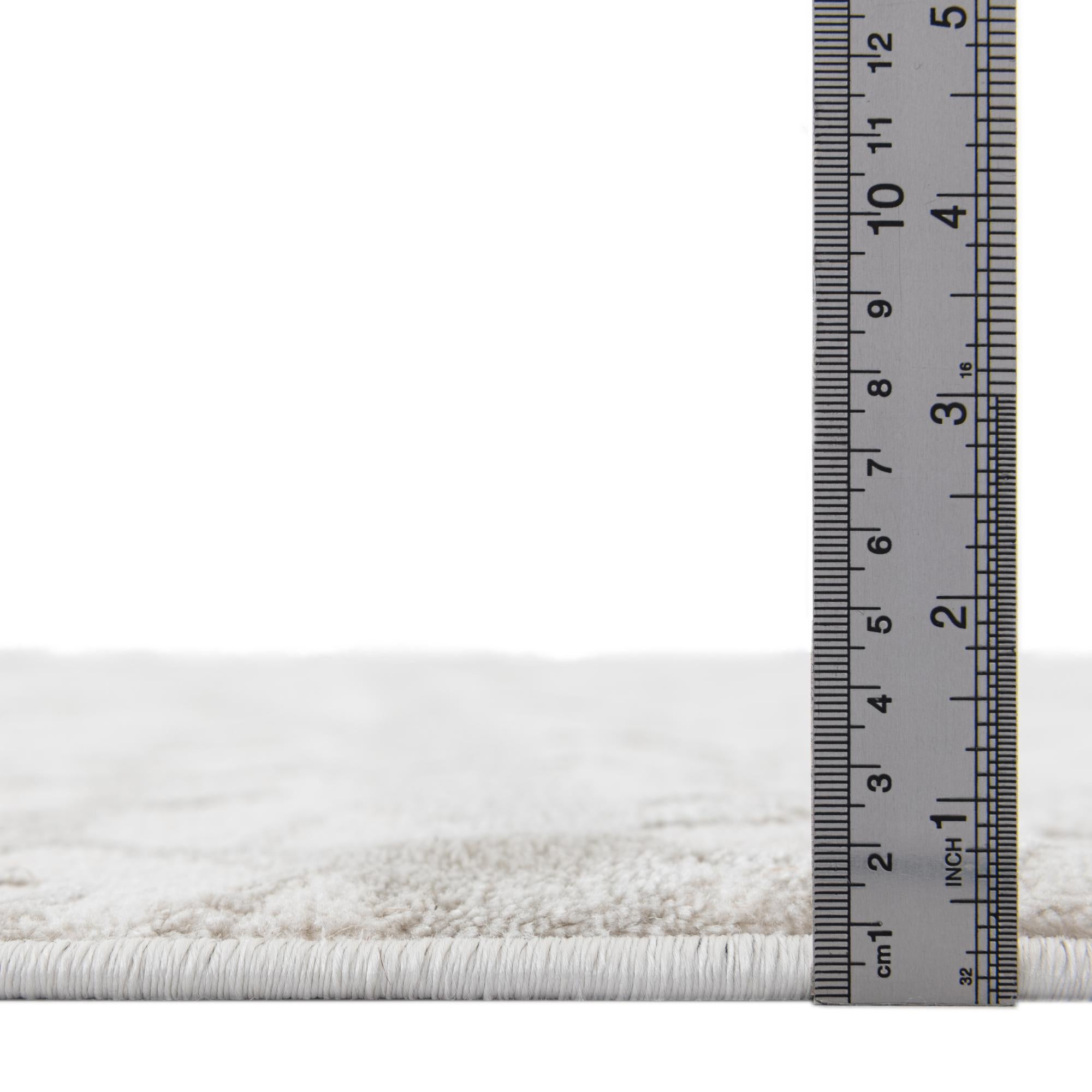 7' 10 x 7' 10 Finsbury Square Rug