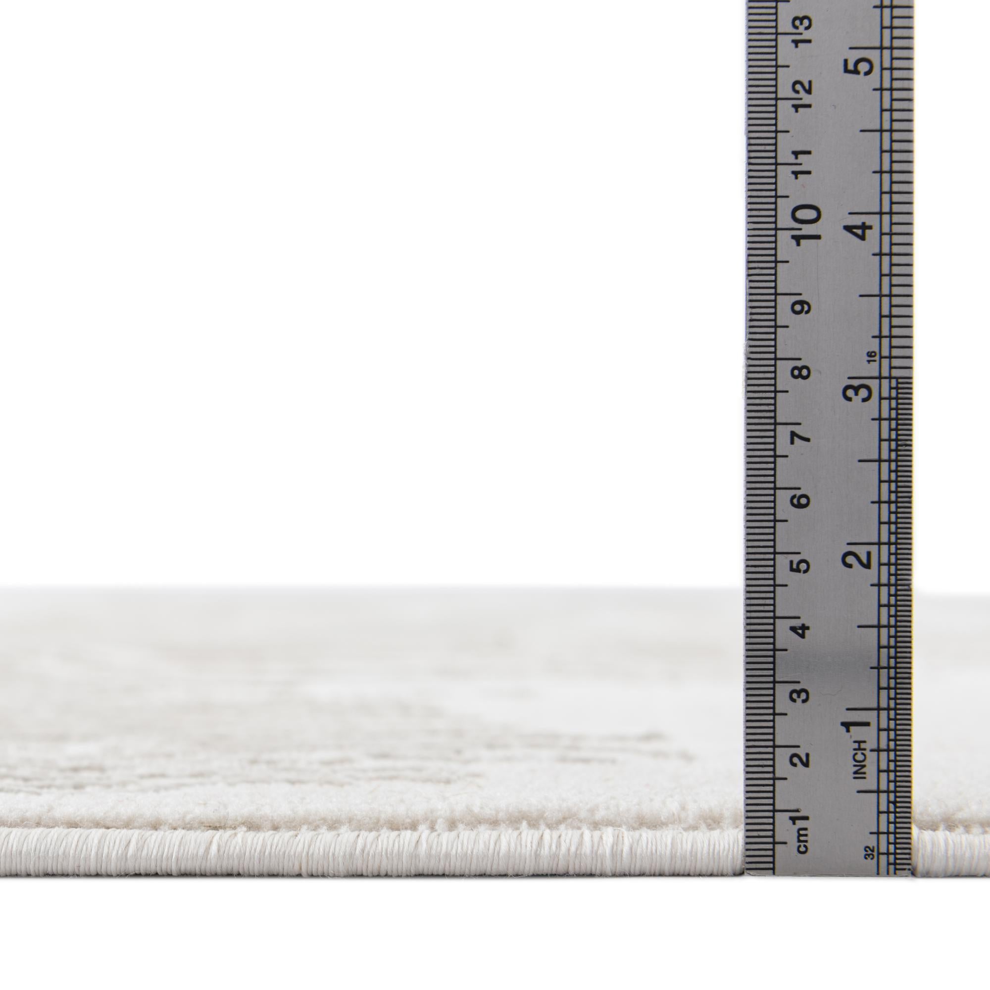 7' 10 x 7' 10 Finsbury Square Rug