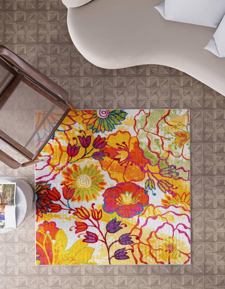 Detail image of 7' 10 x 7' 10 Florence Square Rug