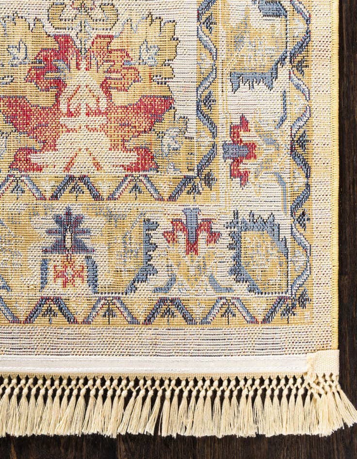 Detail image of 8' x 8' Georgetown Square Rug