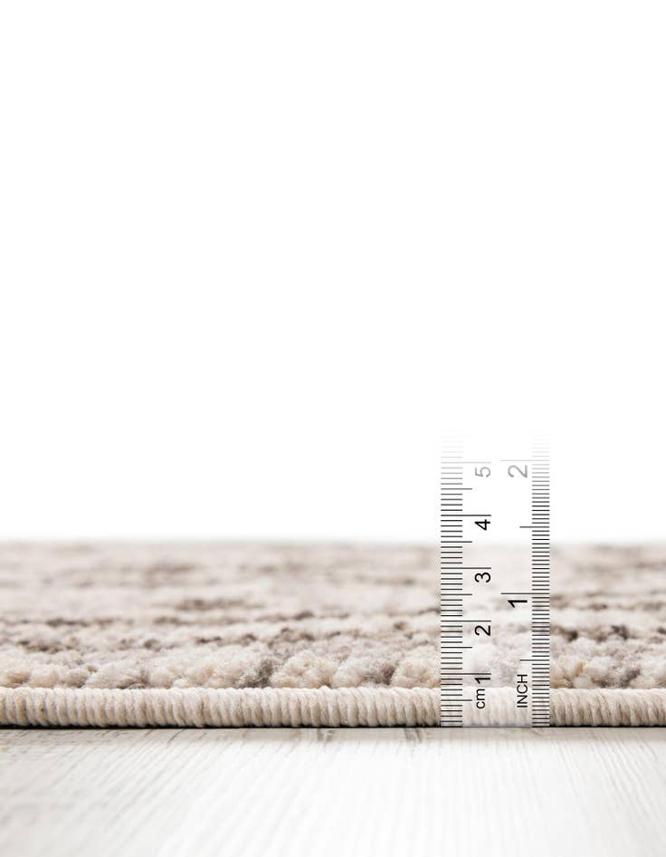 Detail image of 5' x 5' Grand Tradition Square Rug