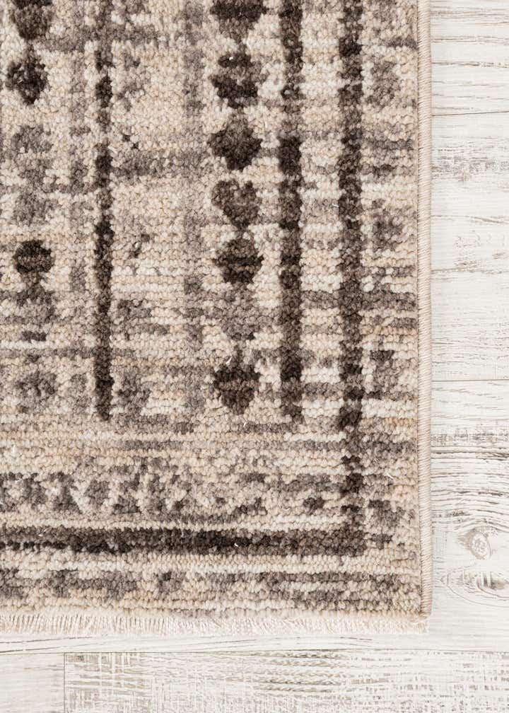 5' x 5' Grand Tradition Square Rug