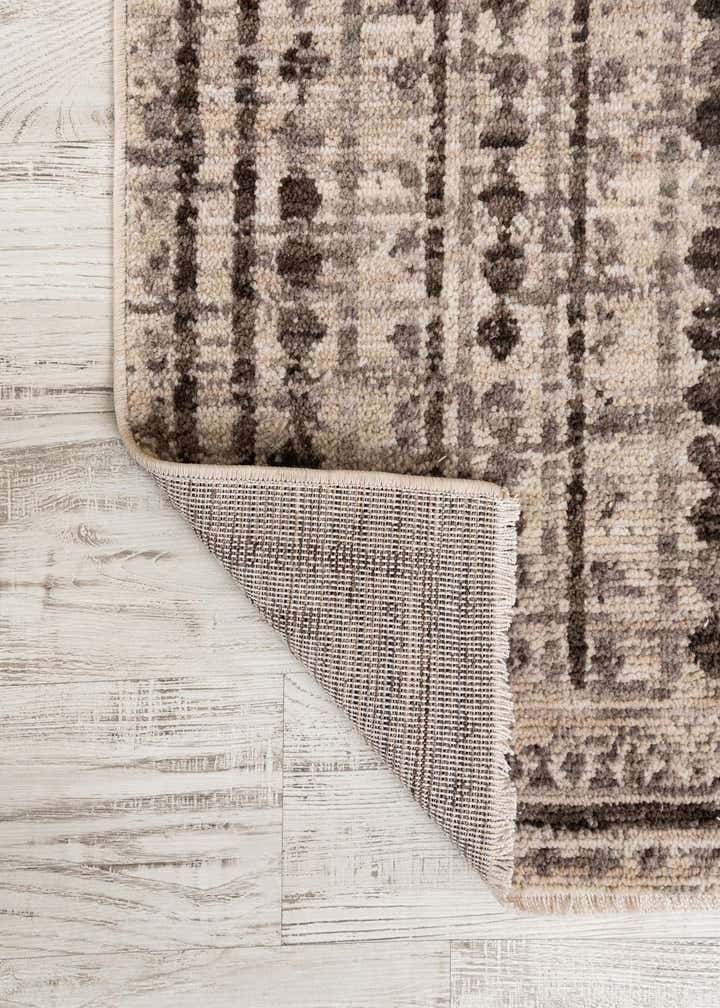 5' x 5' Grand Tradition Square Rug