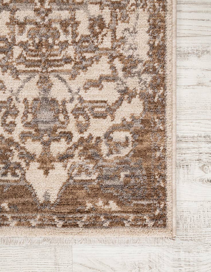 Detail image of 5' x 5' Grand Tradition Square Rug