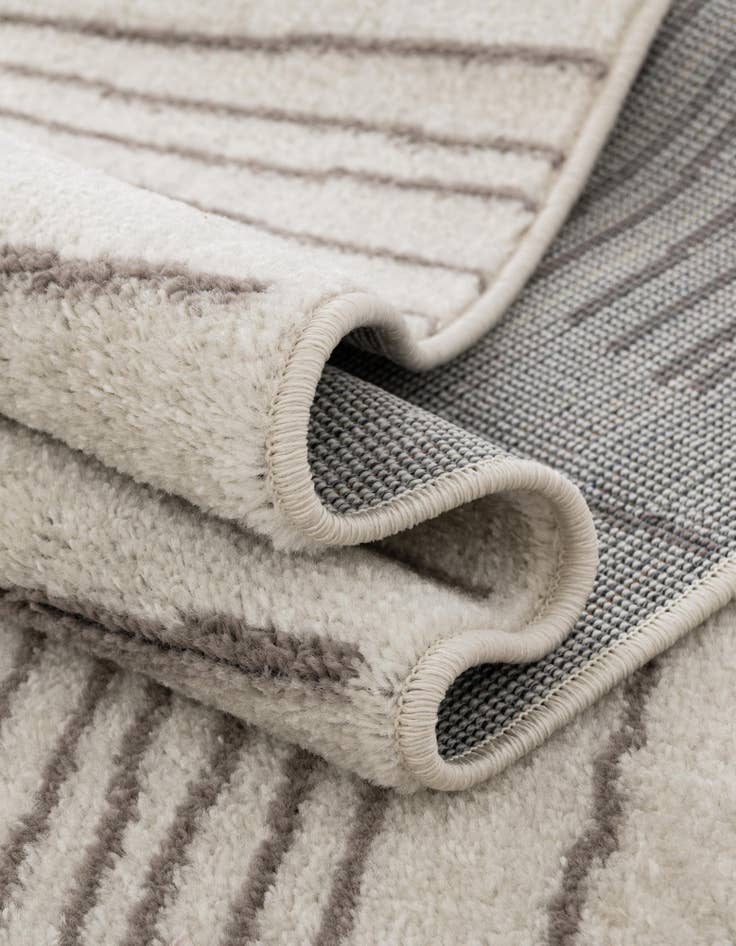 Detail image of 7' 10 x 7' 10 Hanahan Square Rug