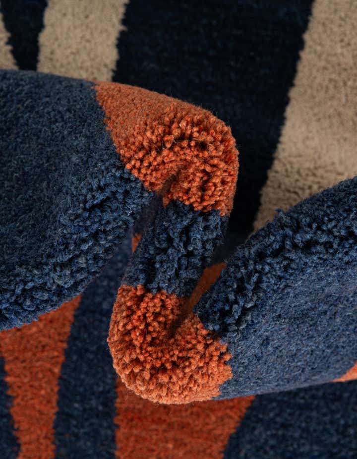8' x 8' Handtufted Wool Square Rug