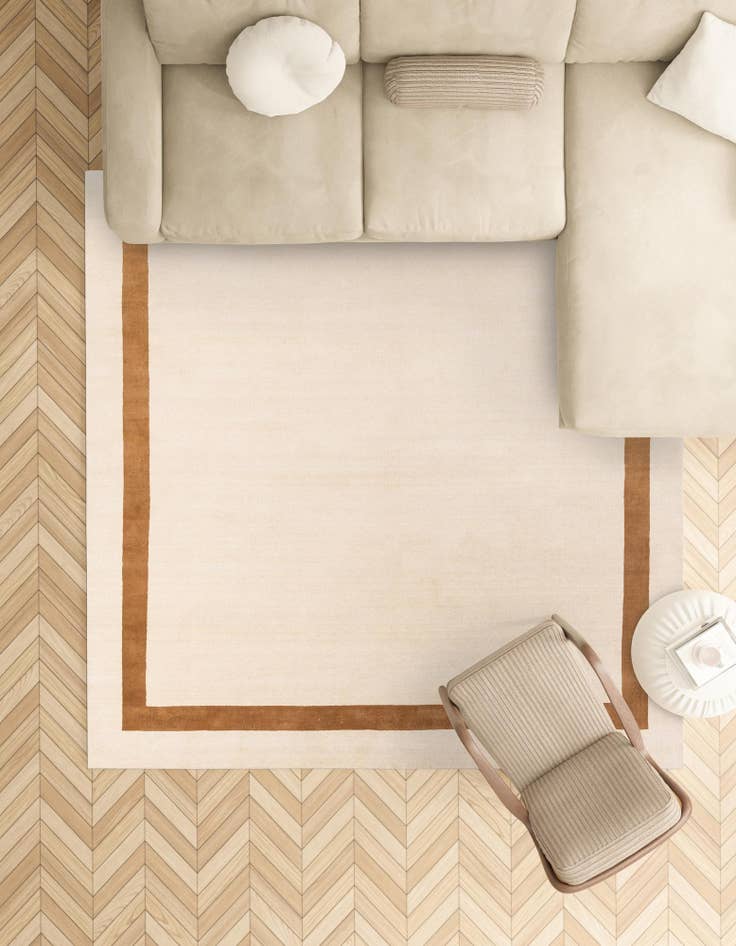 Detail image of 5' 1 x 5' 1 Jill Zarin Border Wool Square Rug