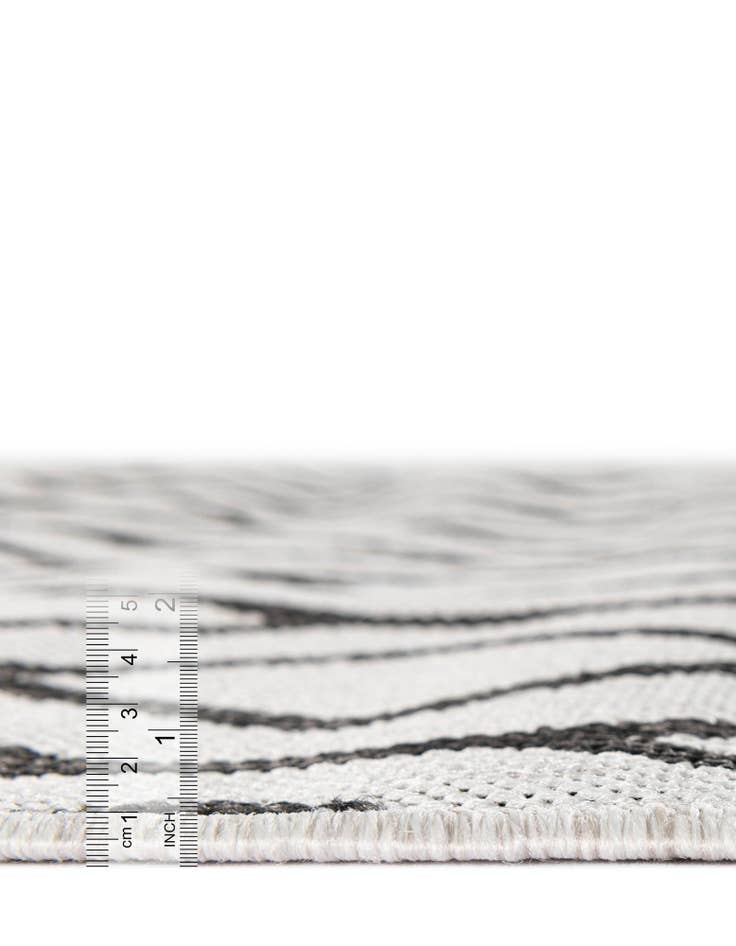 Detail image of 7' 10 x 7' 10 Easy-Clean Jill Zarin Turks and Caicos Indoor / Outdoor Square Rug