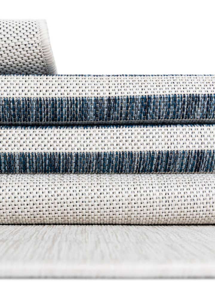 7' 10 x 7' 10 Easy-Clean Jill Zarin Anguilla Indoor / Outdoor Square Rug