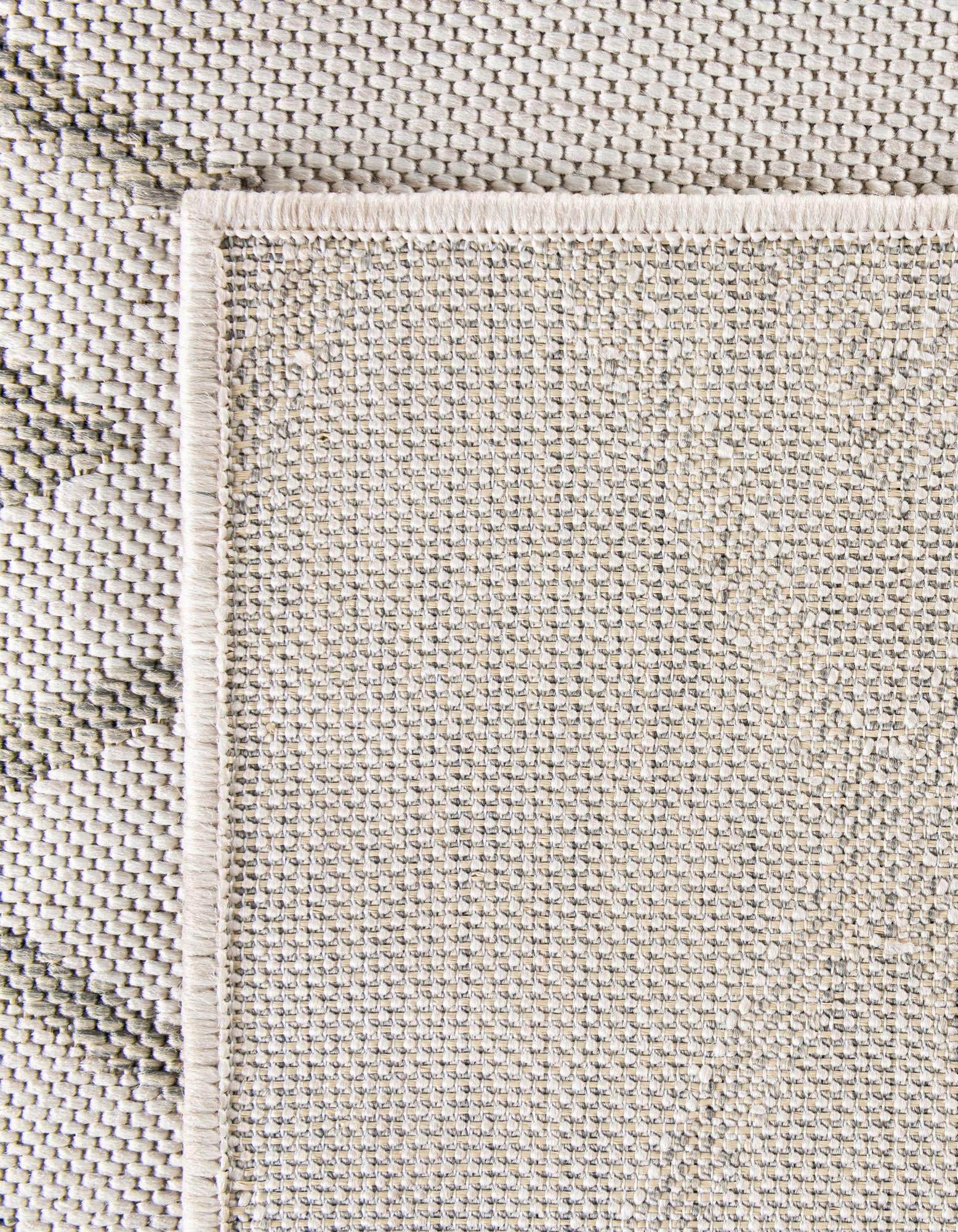 7' 10 x 7' 10 Easy-Clean Jill Zarin Indoor / Outdoor Square Rug