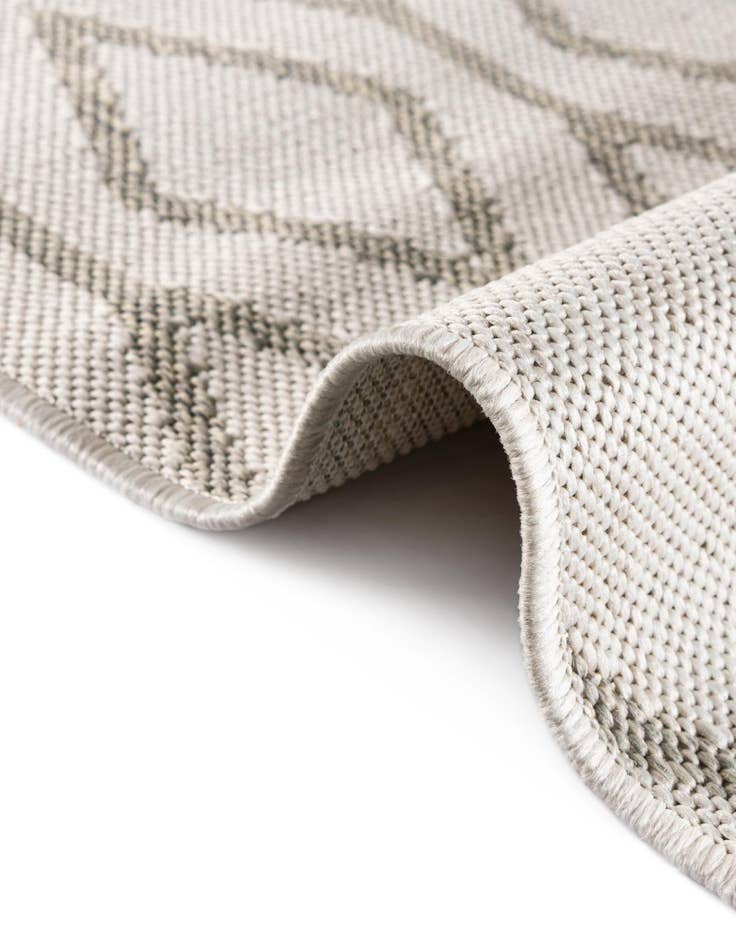 Detail image of 7' 10 x 7' 10  Washable Jill Zarin Indoor / Outdoor Square Rug