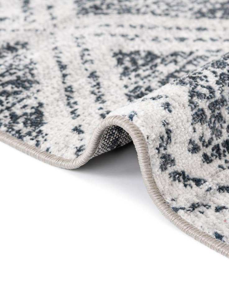 Detail image of 7' 10 x 7' 10 Kamala Washable Square Rug