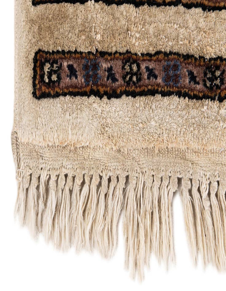 Detail image of 2' 11 x 3'  Hand Knotted Kashmir Oriental Square Rug