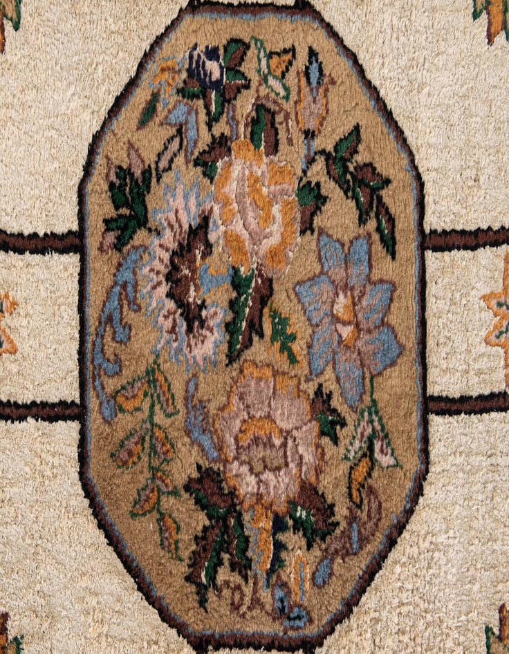 Detail image of 2' 11 x 3'  Hand Knotted Kashmir Oriental Square Rug