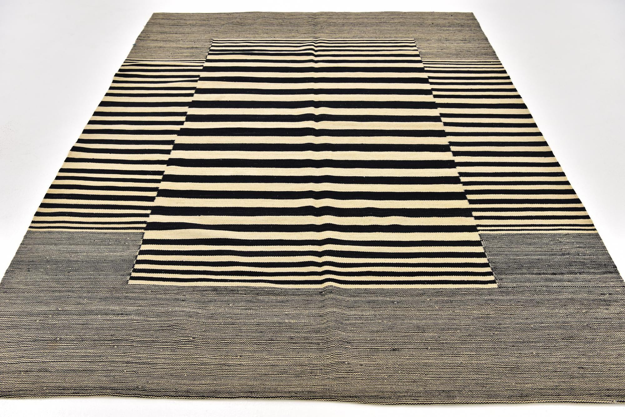 6' x 7' 8 Hand Woven Kilim Modern Wool Square Rug