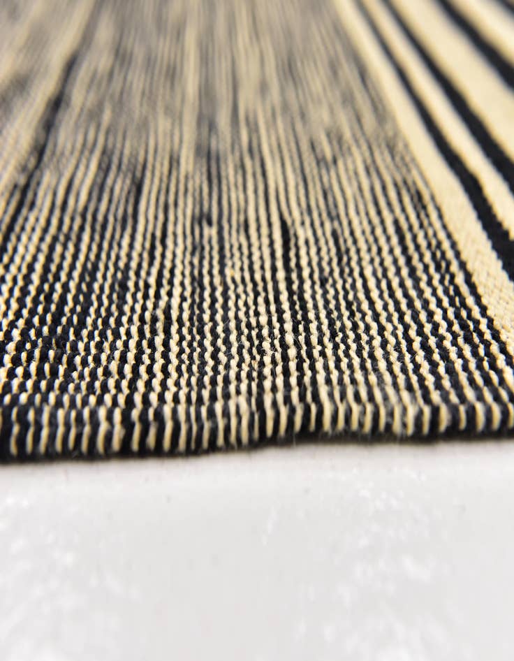 Detail image of 6' x 7' 8  Hand Woven Kilim Modern Wool Square Rug