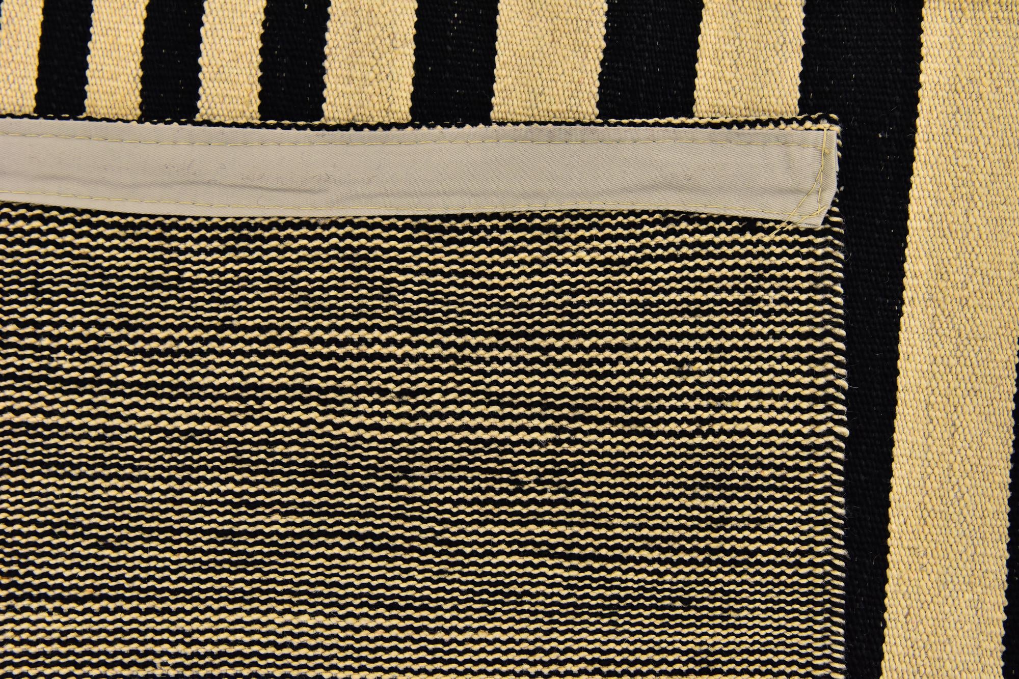 6' x 7' 7 Hand Woven Kilim Modern Wool Square Rug