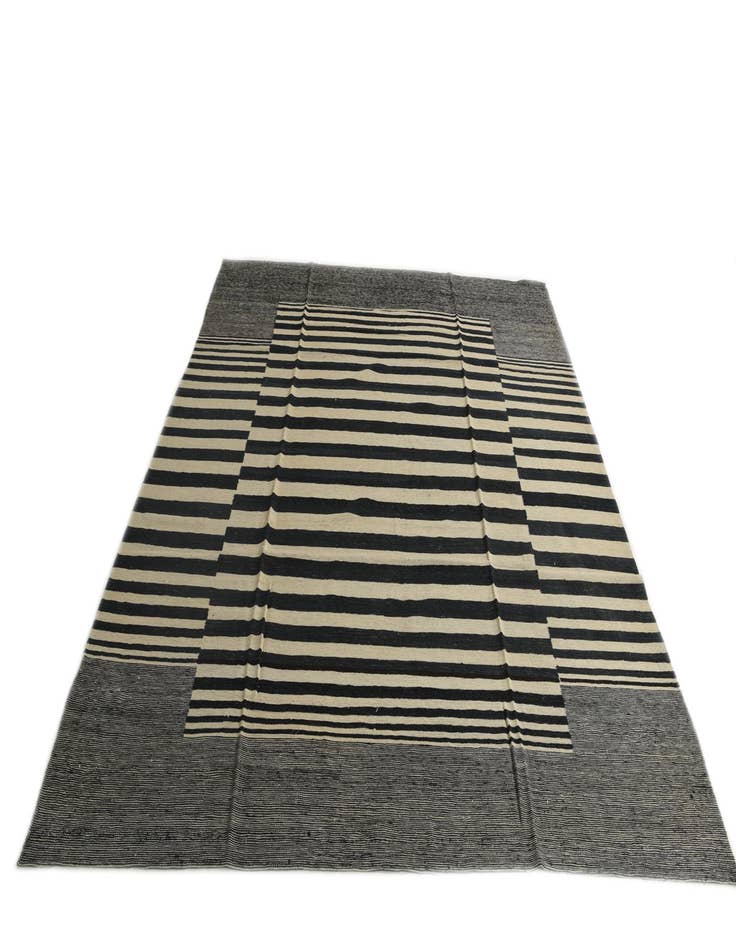 Detail image of 8' 9 x 9' 6 Hand Woven Kilim Modern Wool Square Rug