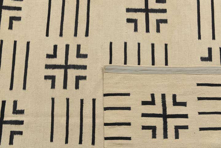 5' 4 x 6' 6 Hand Woven Kilim Modern Wool Square Rug