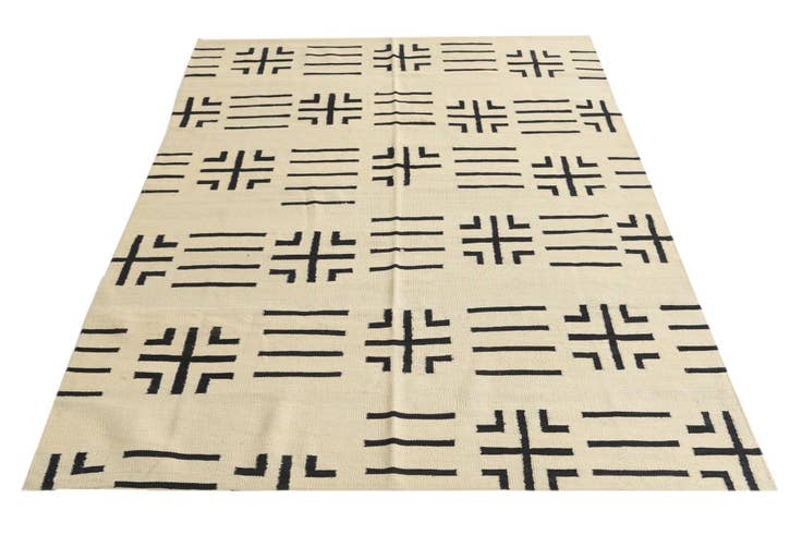Detail image of 5' 3 x 6' 6 Hand Woven Kilim Modern Wool Square Rug
