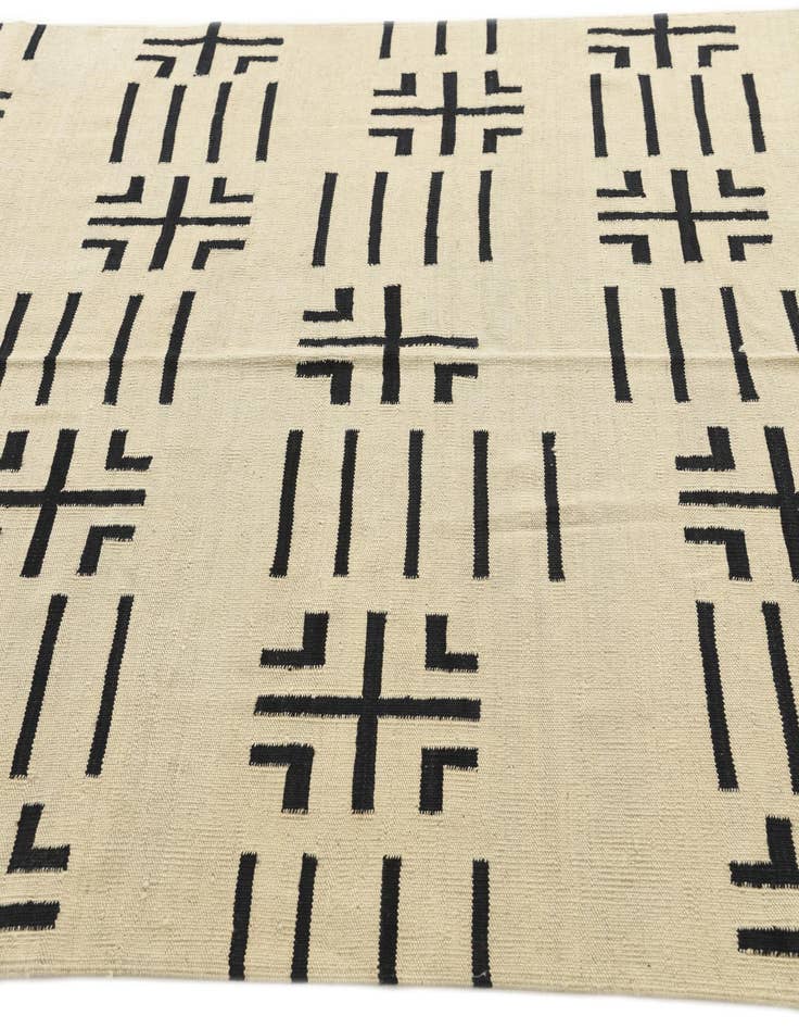 Detail image of 5' 3 x 6' 6  Hand Woven Kilim Modern Wool Square Rug
